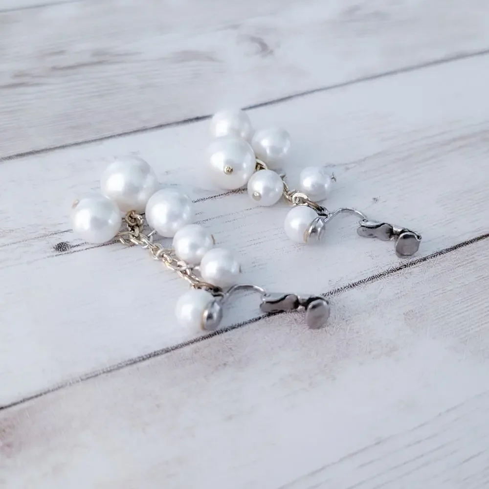Vintage clip earrings